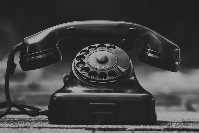 telephone dark
